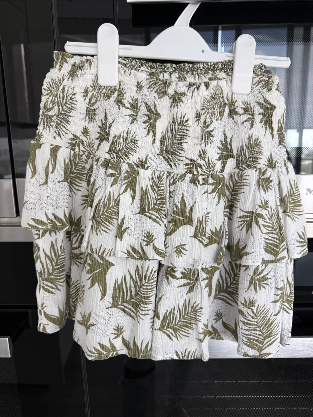 Little Remix White and Olive Green Leaf Print Tiered Skirt